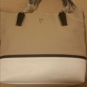 Simply vera vera wang purse new